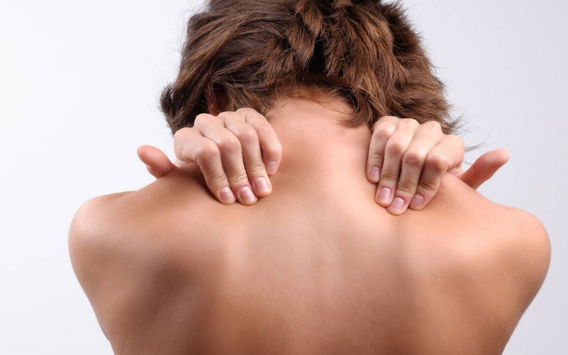 car -with the neck and back of the neck and back